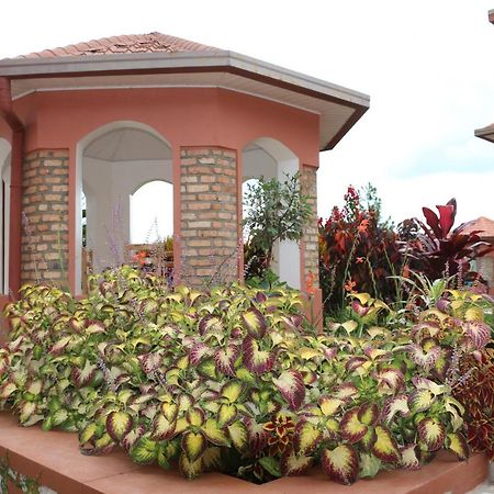 Hotel Maisons-Sifa Butare Luaran gambar