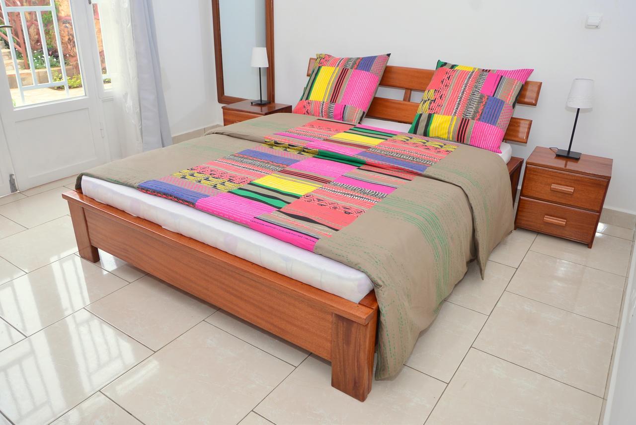 Hotel Maisons-Sifa Butare Luaran gambar