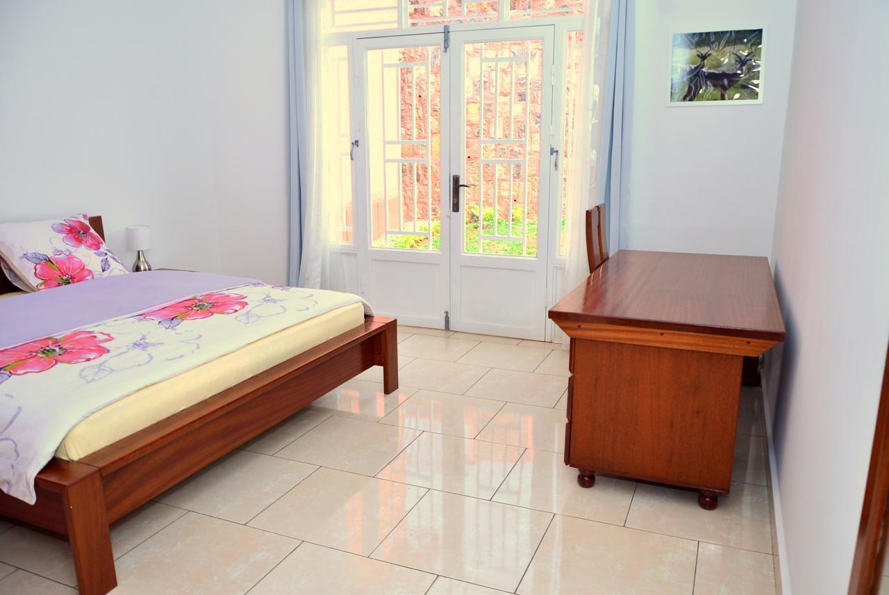 Hotel Maisons-Sifa Butare Luaran gambar