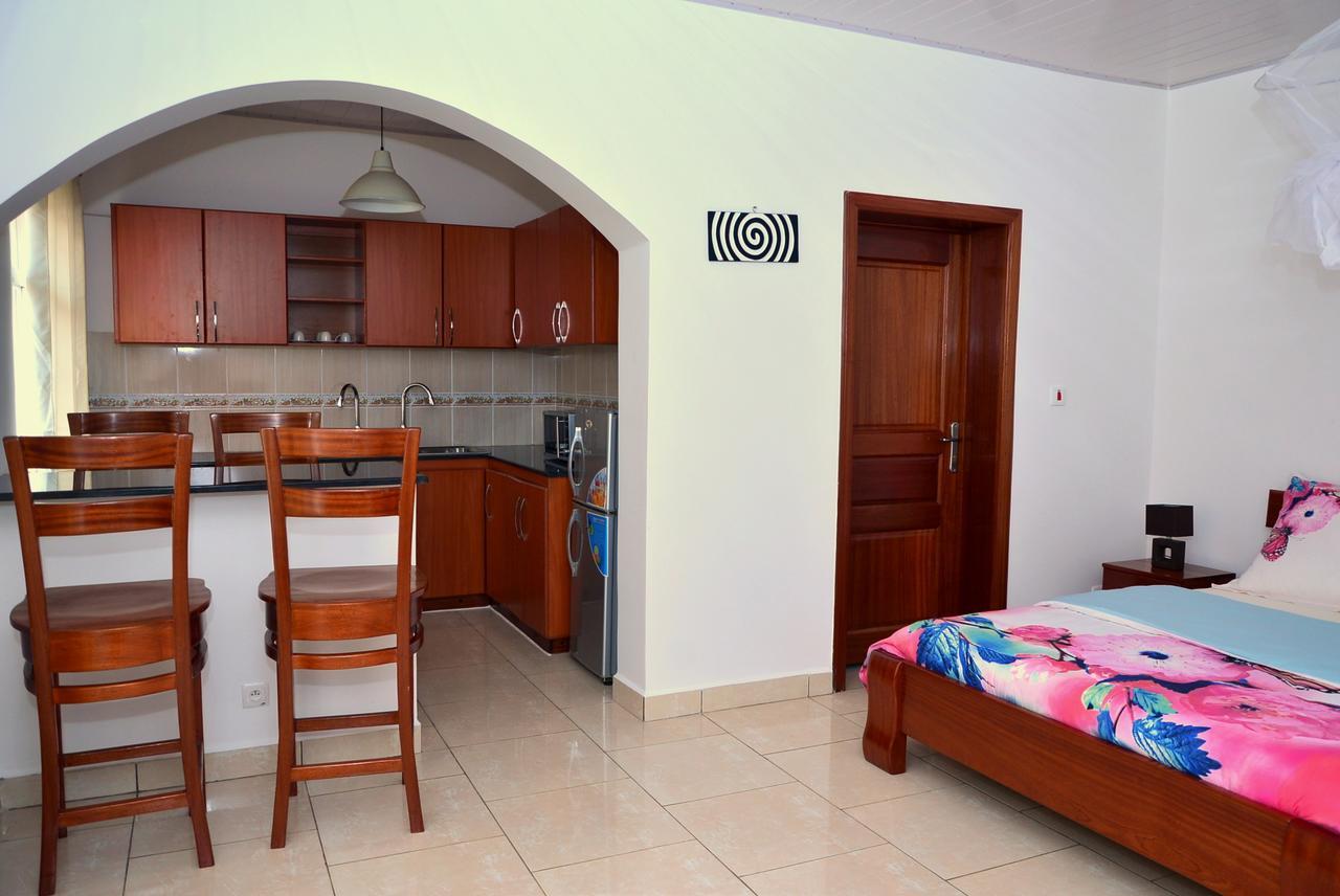 Hotel Maisons-Sifa Butare Luaran gambar