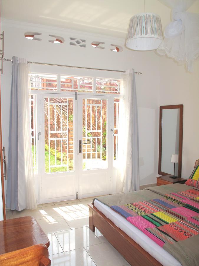 Hotel Maisons-Sifa Butare Luaran gambar