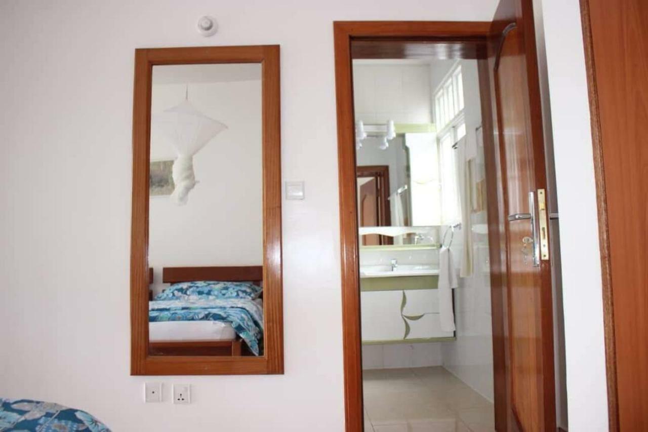 Hotel Maisons-Sifa Butare Luaran gambar