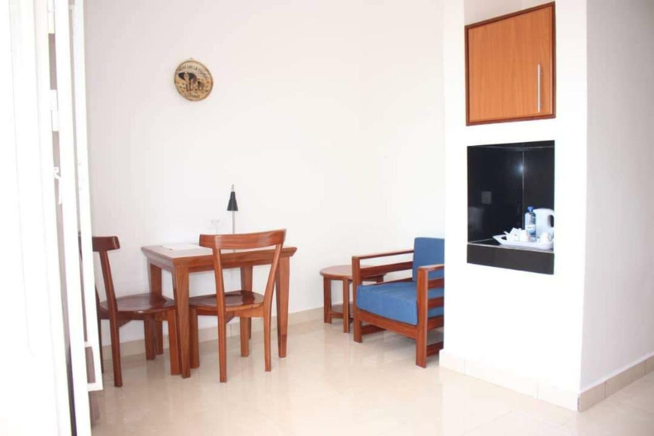 Hotel Maisons-Sifa Butare Luaran gambar